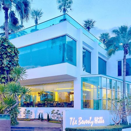 The Beverly Hills Hotel Nakhon Ratchasima Exterior photo